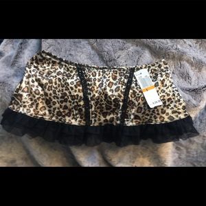 Feline sexy mini skirt